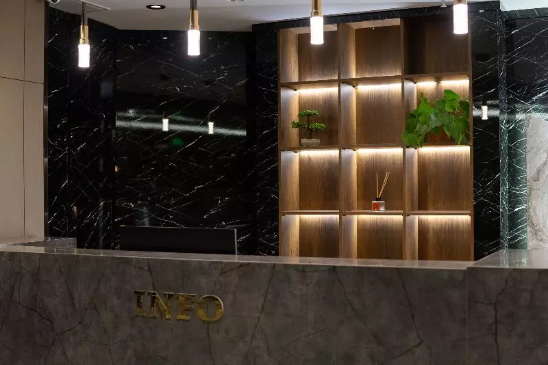 Golden River Hotel By Continent