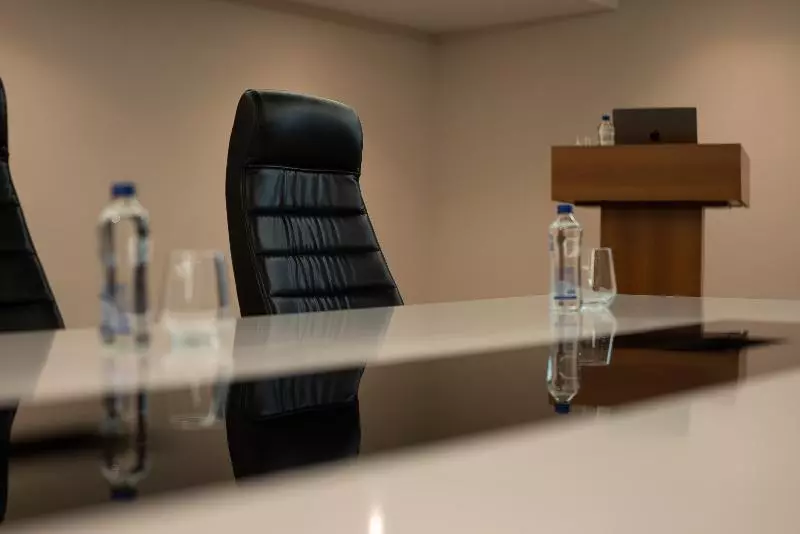 Golden River Hotel By Continent