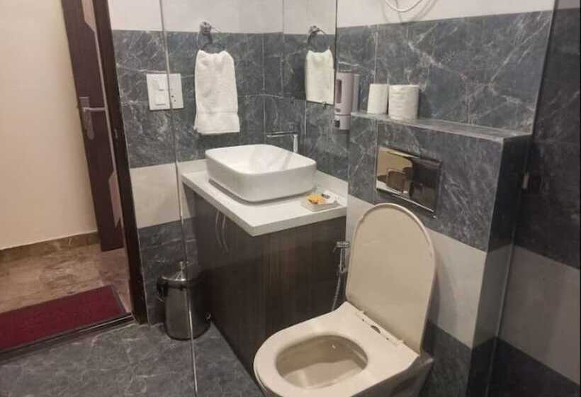 酒店 Candle Wood , Shimla