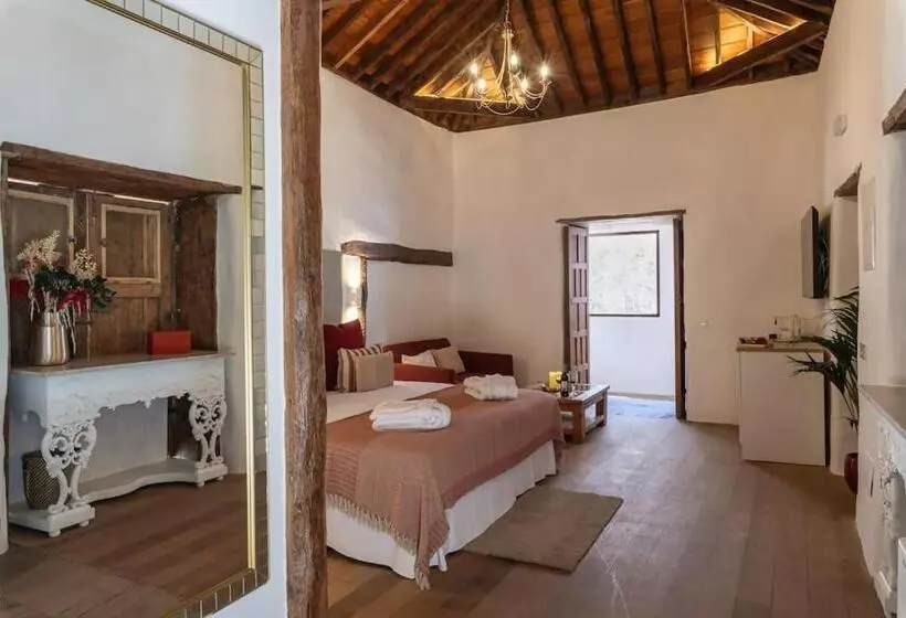 Hotelli Emblemático La Casa De La Camelia