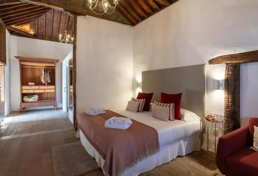 Hotelli Emblemático La Casa De La Camelia