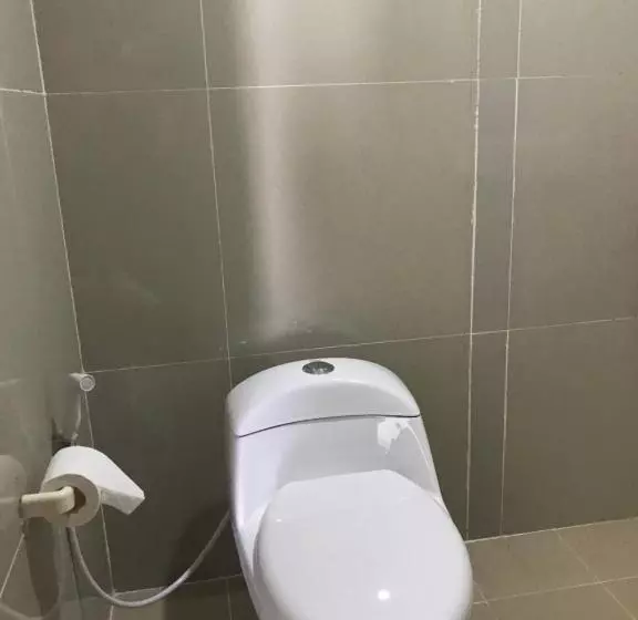 ホテル Pohon Purba Resort & Restaurant