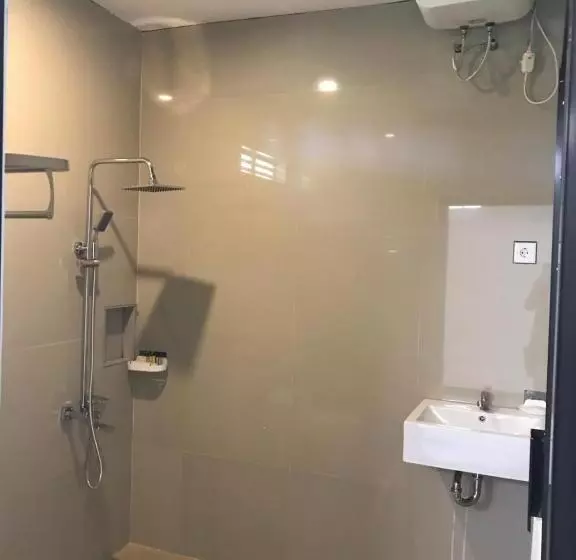 ホテル Pohon Purba Resort & Restaurant