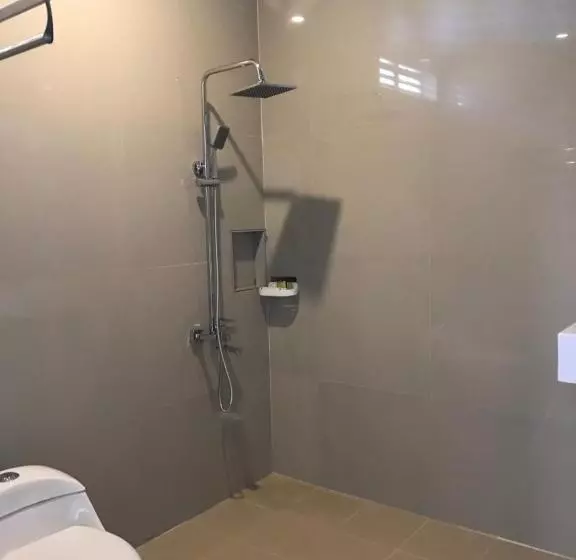 ホテル Pohon Purba Resort & Restaurant