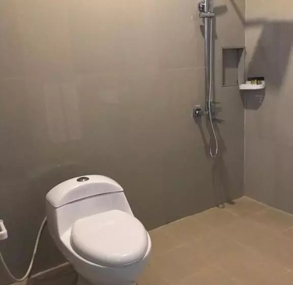 ホテル Pohon Purba Resort & Restaurant