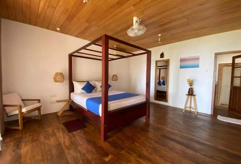 ホテル Sea Breeze Villa Ahangama