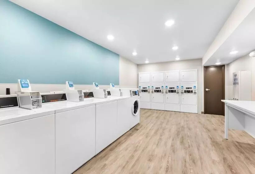 Hotelli Woodspring Suites Bluffdale Salt Lake City