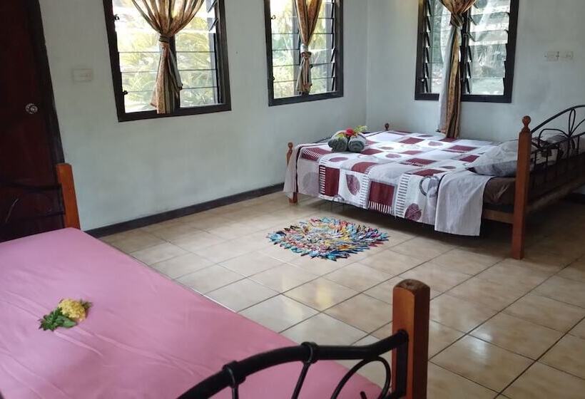 Hôtel Yasawa Long Beach Hideout Resort