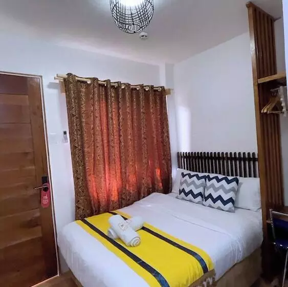 Mactan Hostel