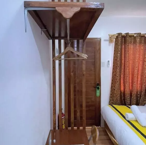 Mactan Hostel