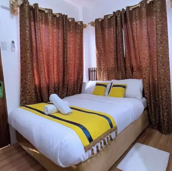Mactan Hostel