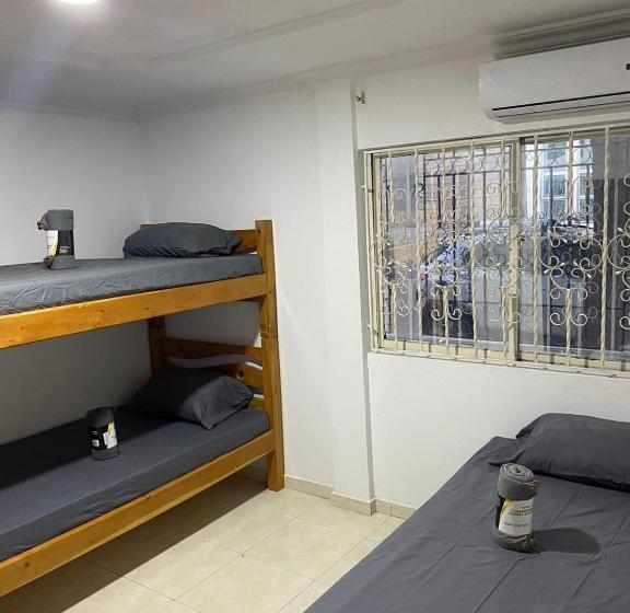 پانسیون Hostal Casa Blanca