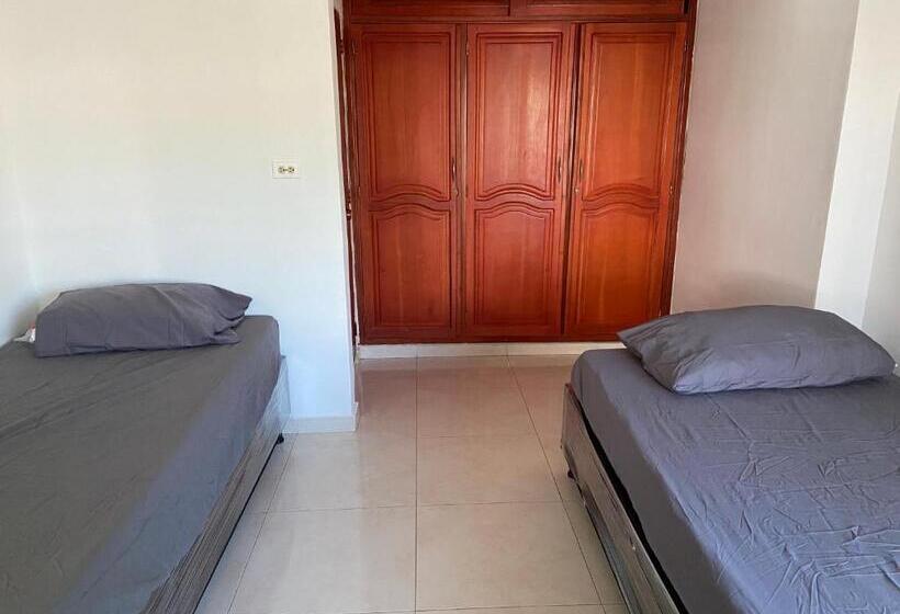 پانسیون Hostal Casa Blanca