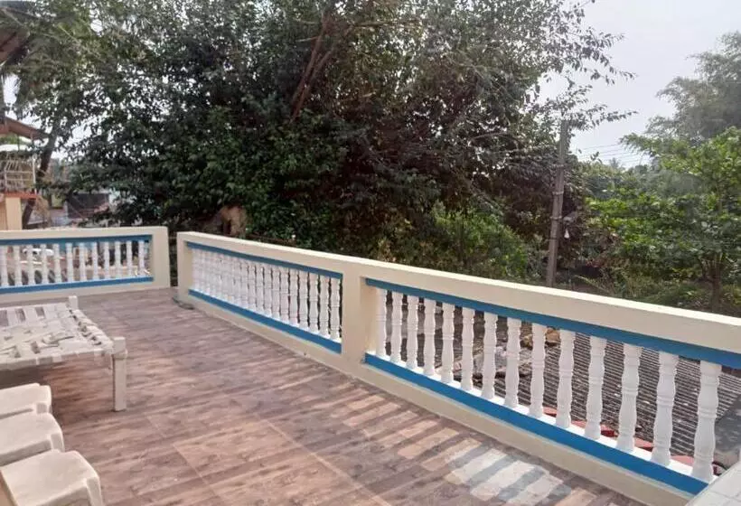 ペンション Shreeji Home Stay