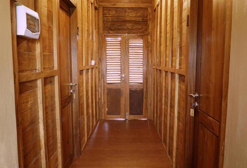 Пансион Taman Prabhawa