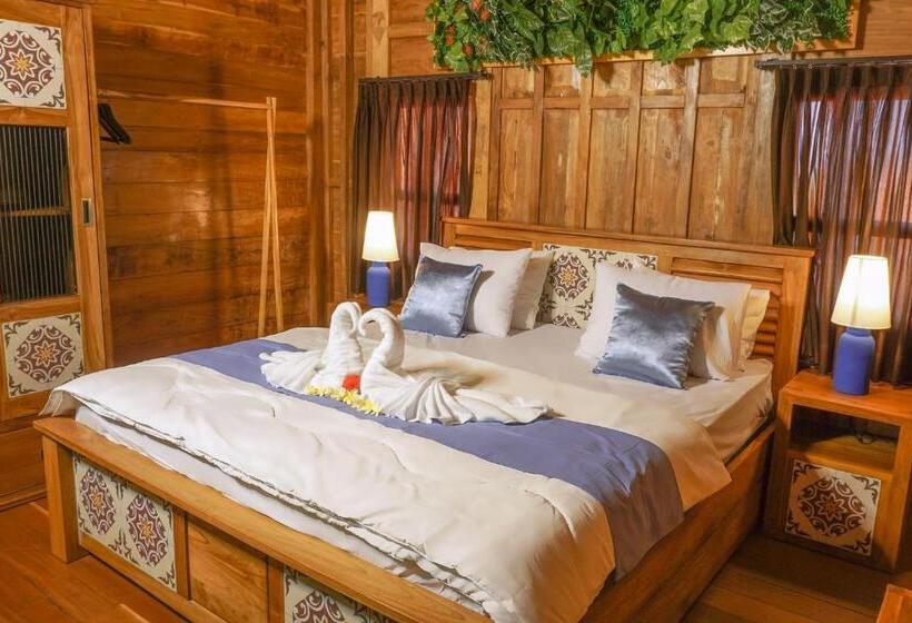 Пансион Taman Prabhawa