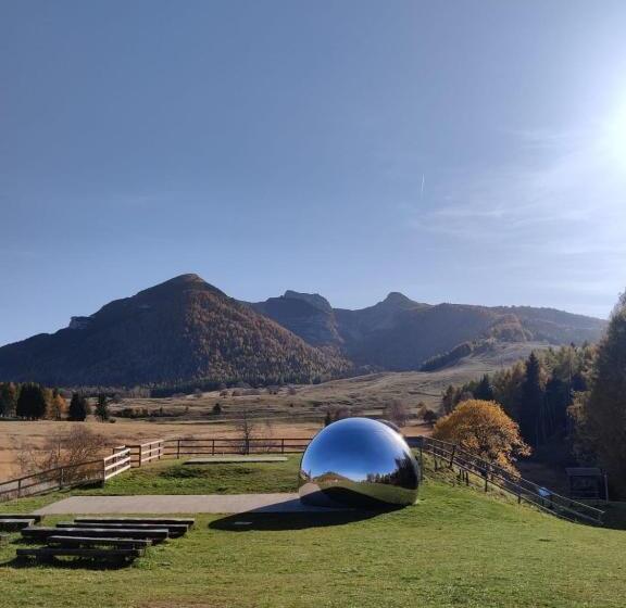 بنسيون Villa Zoe   Suite Con Sauna