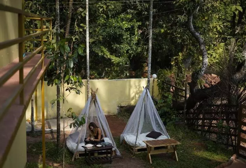 Svabodha Hostels