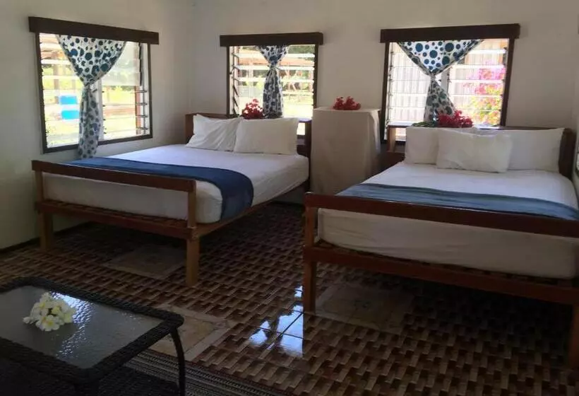 Lomakeskus Yawekata Eco Still Bluewater Lodge