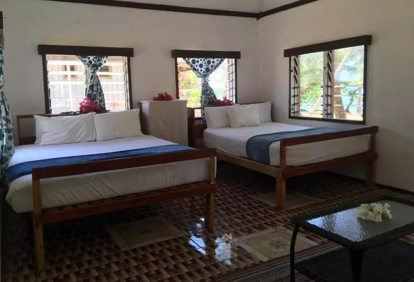 Lomakeskus Yawekata Eco Still Bluewater Lodge