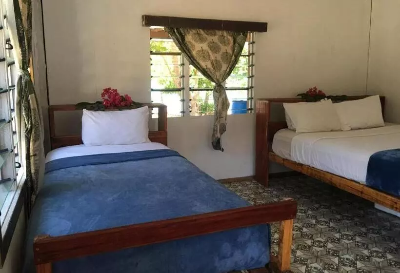 Lomakeskus Yawekata Eco Still Bluewater Lodge