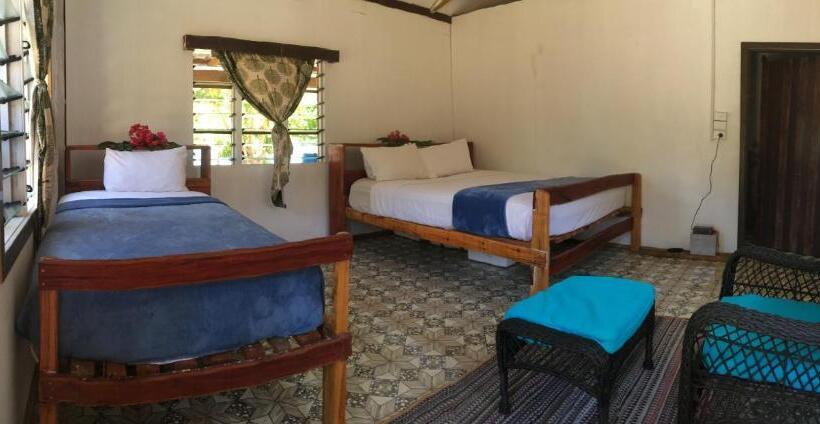 אתר נופש Yawekata Eco Still Bluewater Lodge