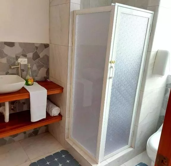 هاستل Hostería Quinta Inés María