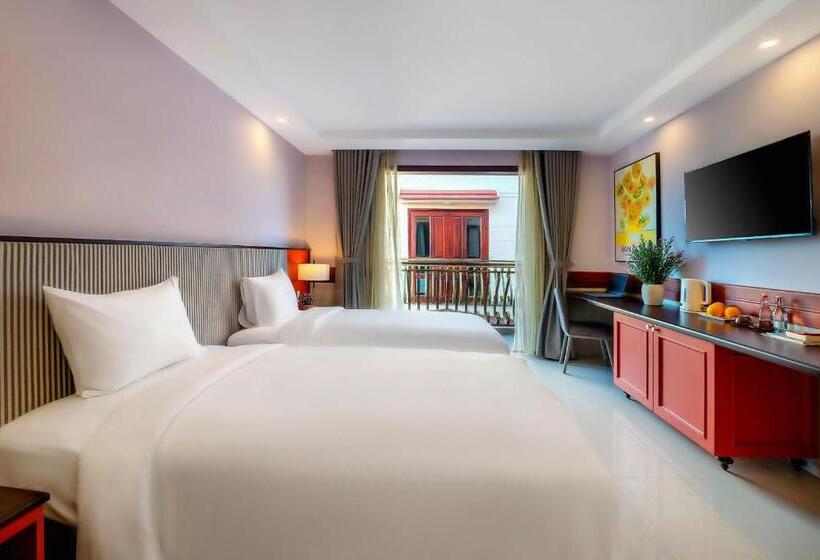 تختخواب و صبحانه Ong Tam Tra Que Villa