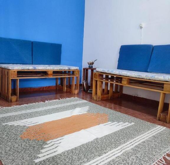 Canastra Hostel E Camping Quartos