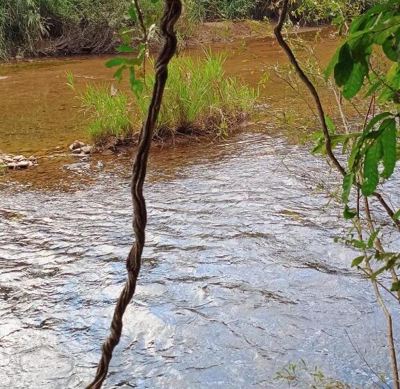 Canastra Hostel E Camping Quartos