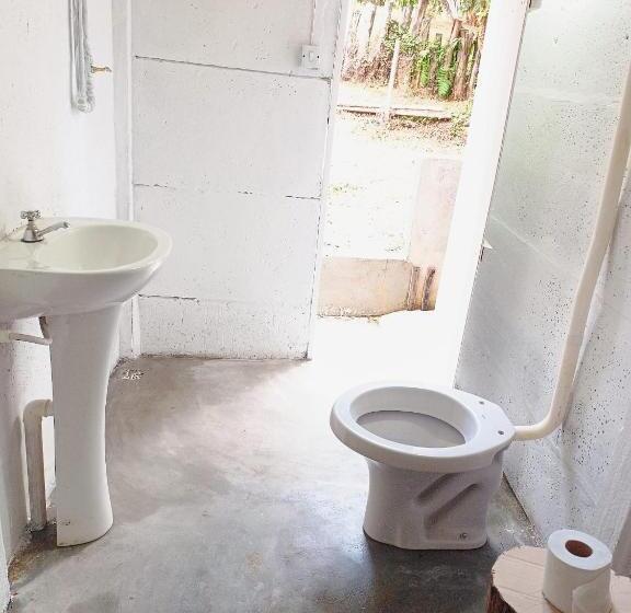 Canastra Hostel E Camping Quartos