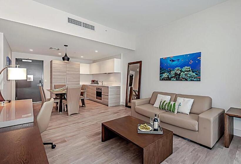 Costa Hollywood Design