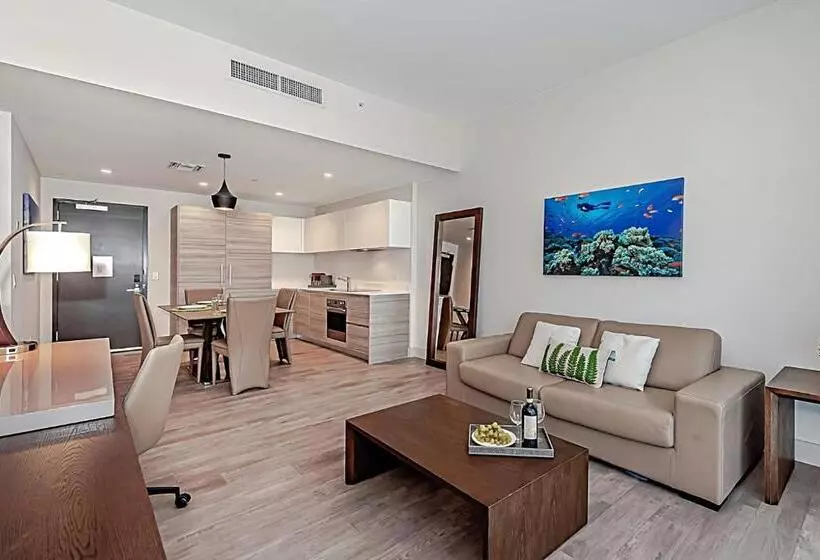 Costa Hollywood Design