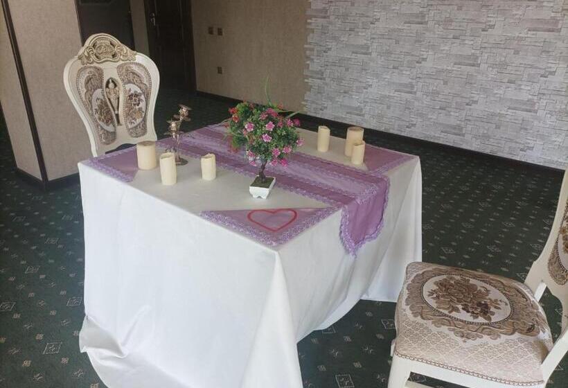 Otel Bogishamol Gavhari ооо