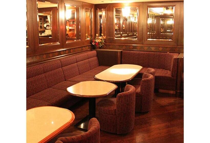 Hotel Crystal Palace   Vacation Stay 61200v