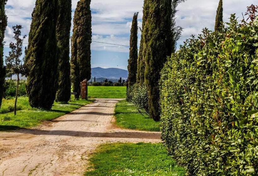 هتل Le Gerlette   Il Granaio