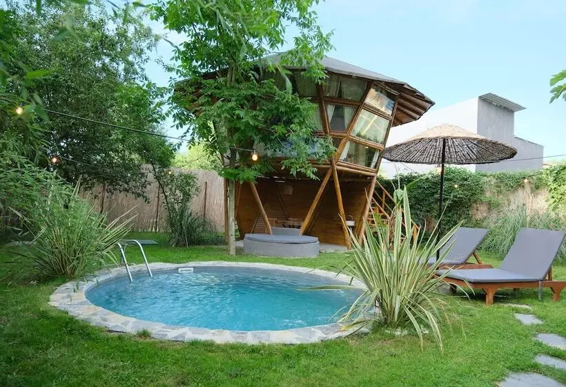 Hotelli Maui Sapanca