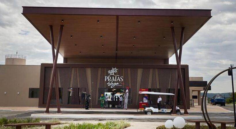 هتل Resort Praias Do Lago Park