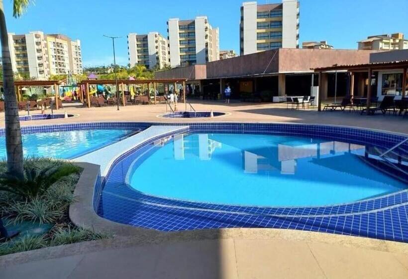 هتل Resort Praias Do Lago Park