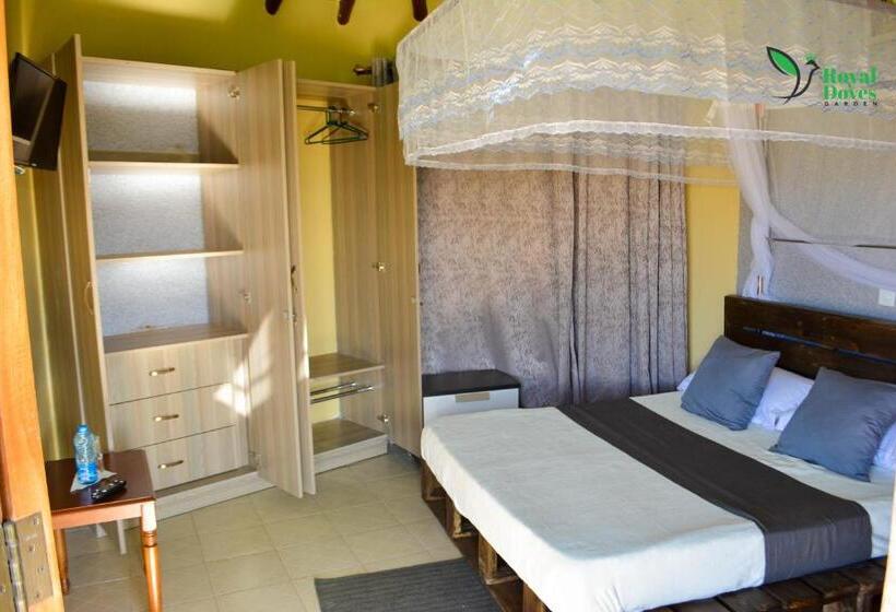 هتل Royal Doves Garden