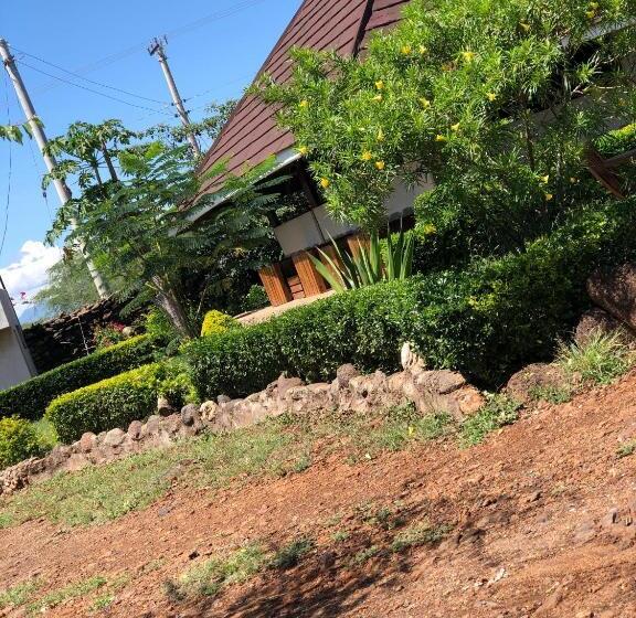 هتل Royal Doves Garden