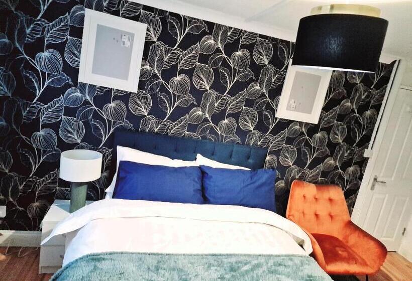 Пансион Flat 16 Homedale House