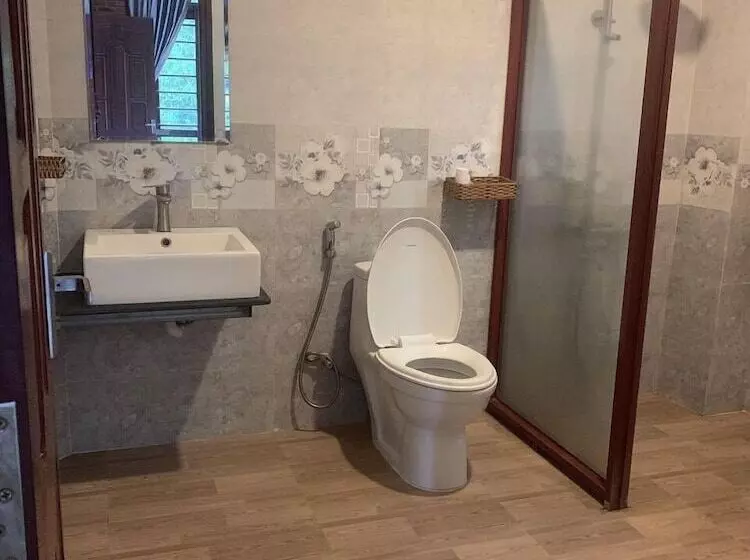 پانسیون Garden House