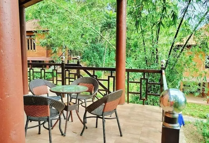 پانسیون Garden House