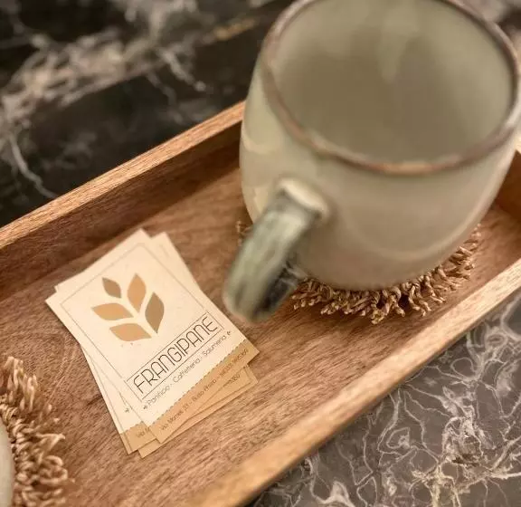 Majatalo Guest House Mameli44