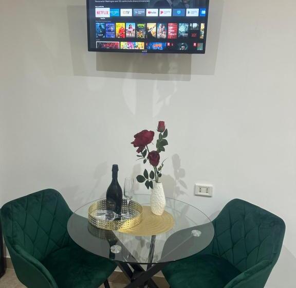 פנסיון Le Plaisir Luxury Room Con Vasca Idromassaggio