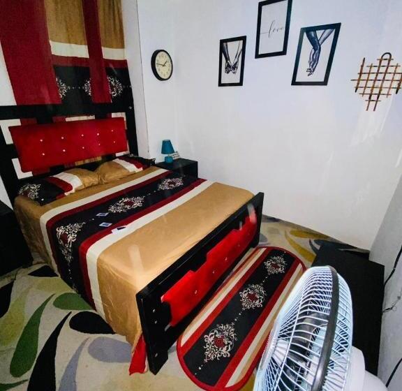 پانسیون Juju Boutique & House