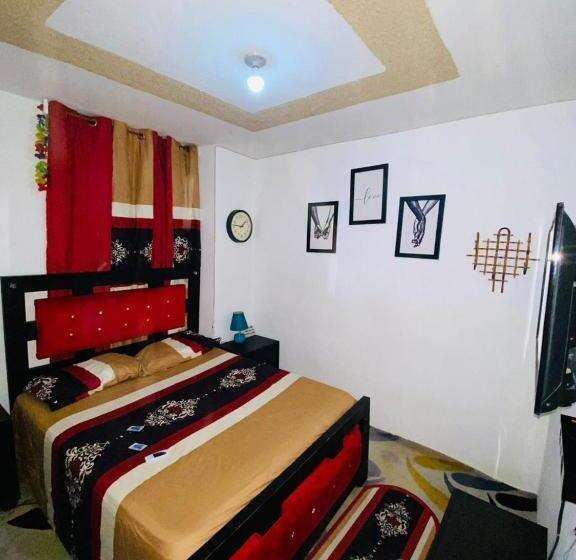 پانسیون Juju Boutique & House