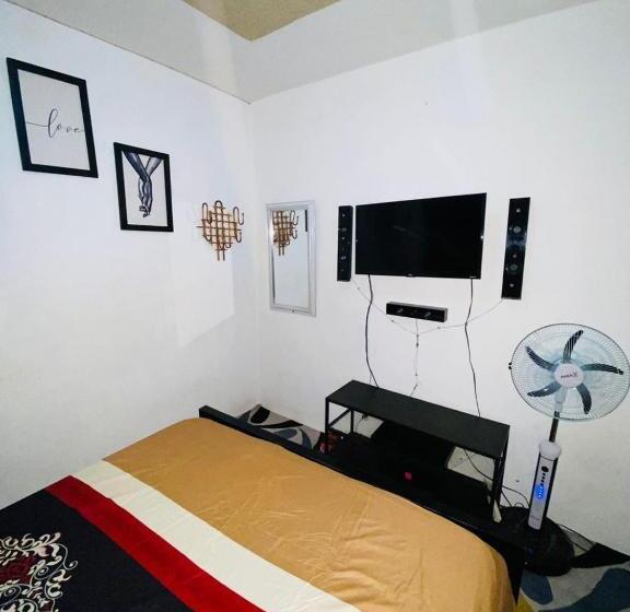 پانسیون Juju Boutique & House