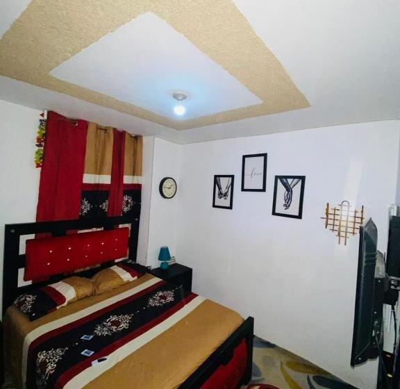 پانسیون Juju Boutique & House